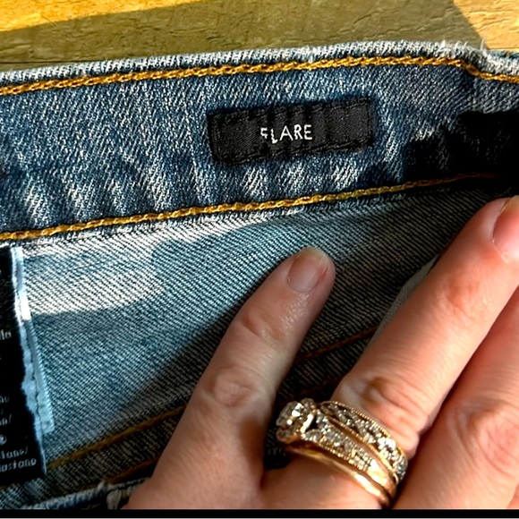 WOMENS SIZE 8 CALVIN KLEIN JEANS FADED FLARE - Picture 4 of 5